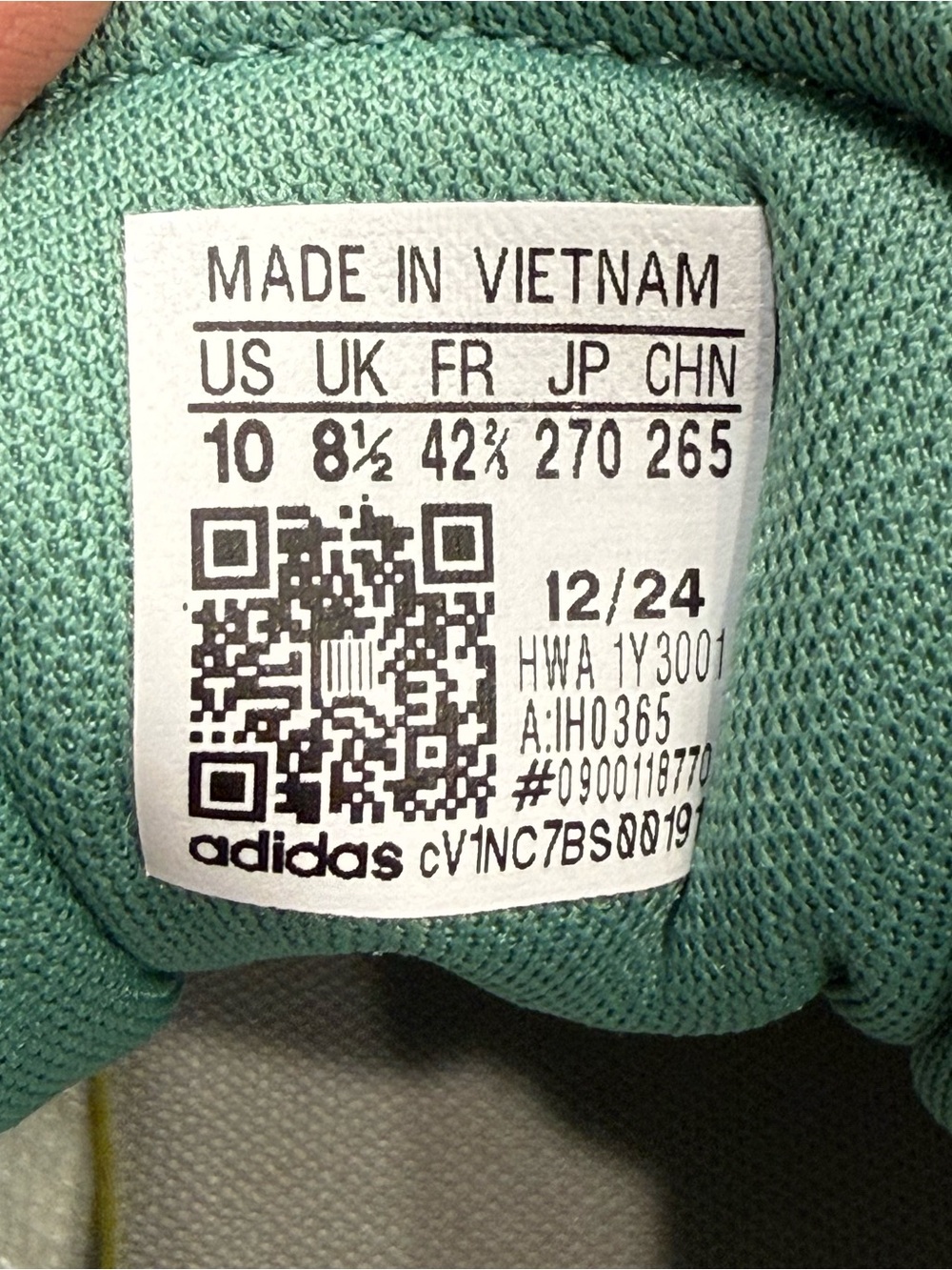 adidas Green Sneakers with Pink Three-Stripes Platform - Picture 8 of 10